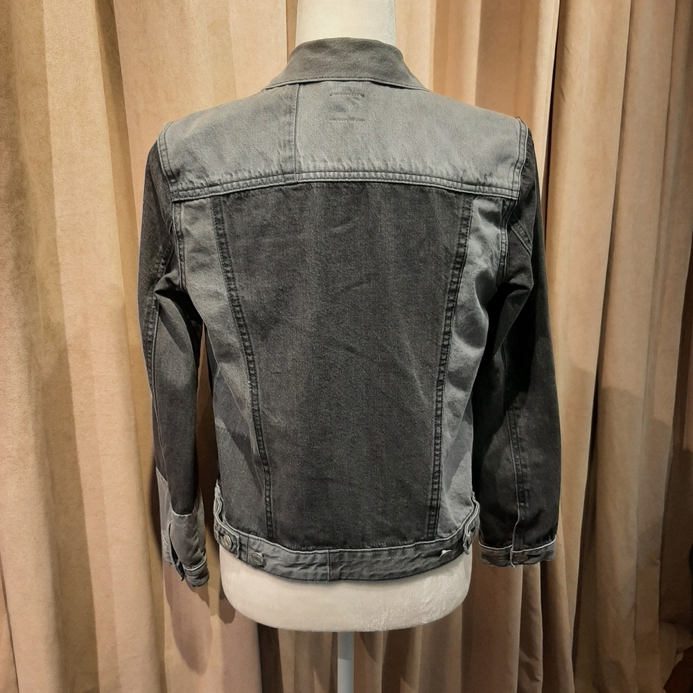 Gap Jean Jacket - image 4